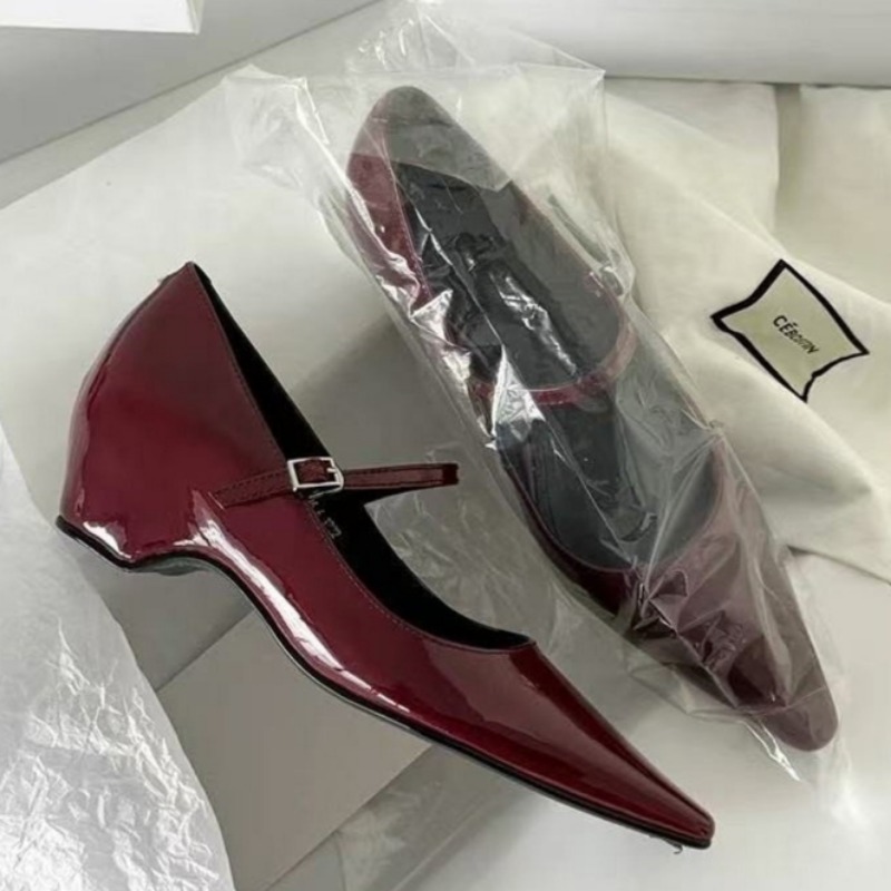 Womens Heels - Nowe eleganckie buty damskie na koturnie
